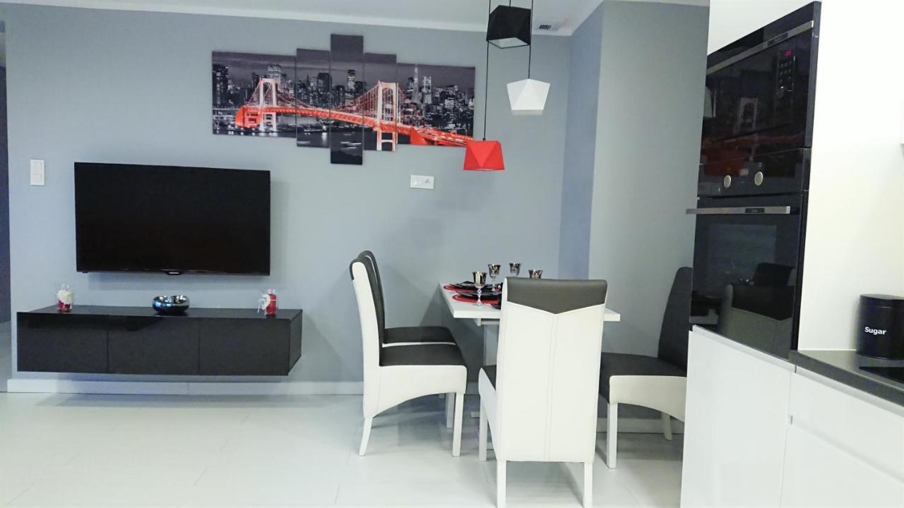 Apartament Exclusive Redblack Kielce Kültér fotó
