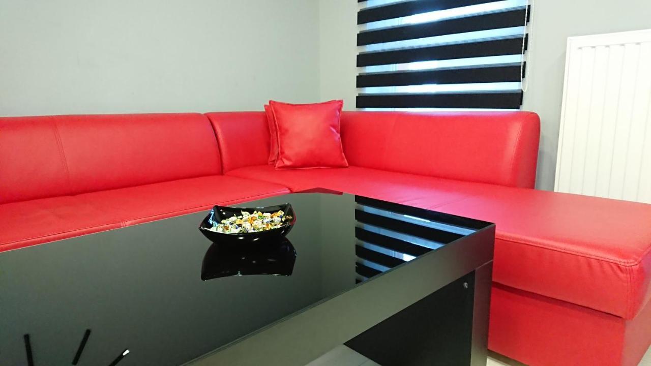 Apartament Exclusive Redblack Kielce Kültér fotó